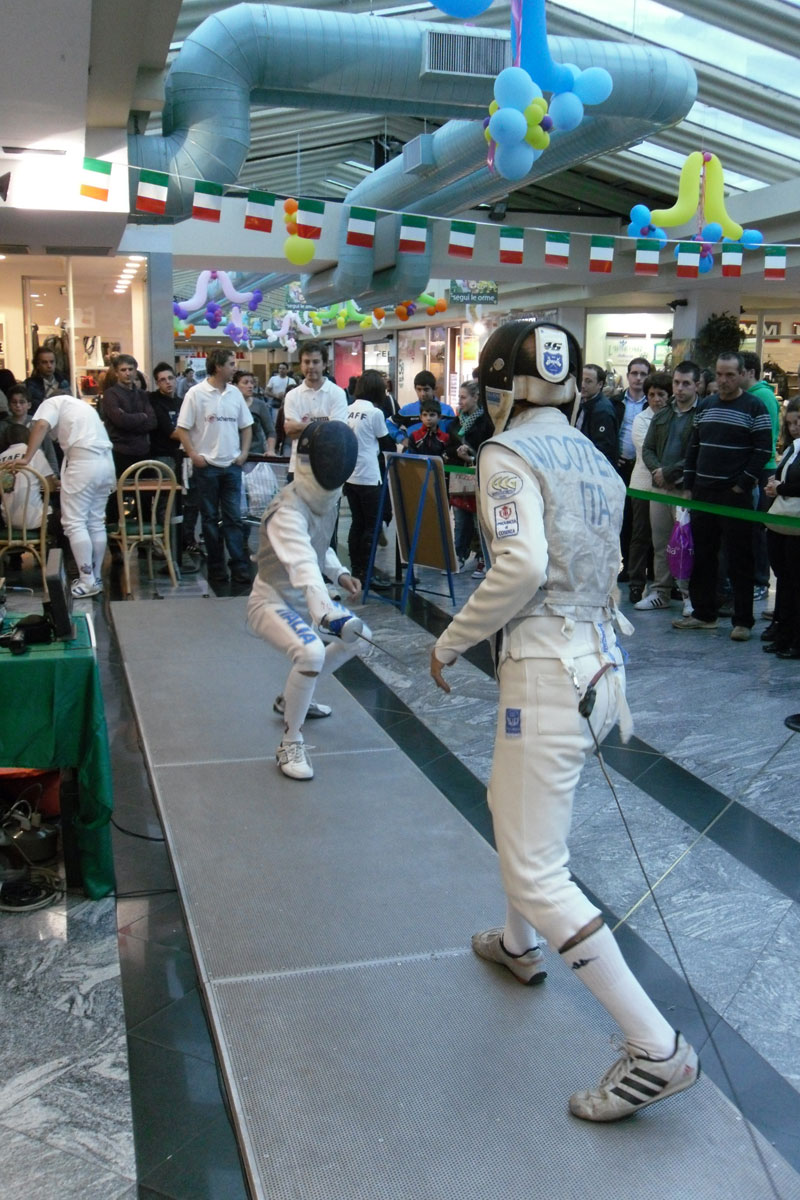 duello-in-centro-metropolis-2011-56